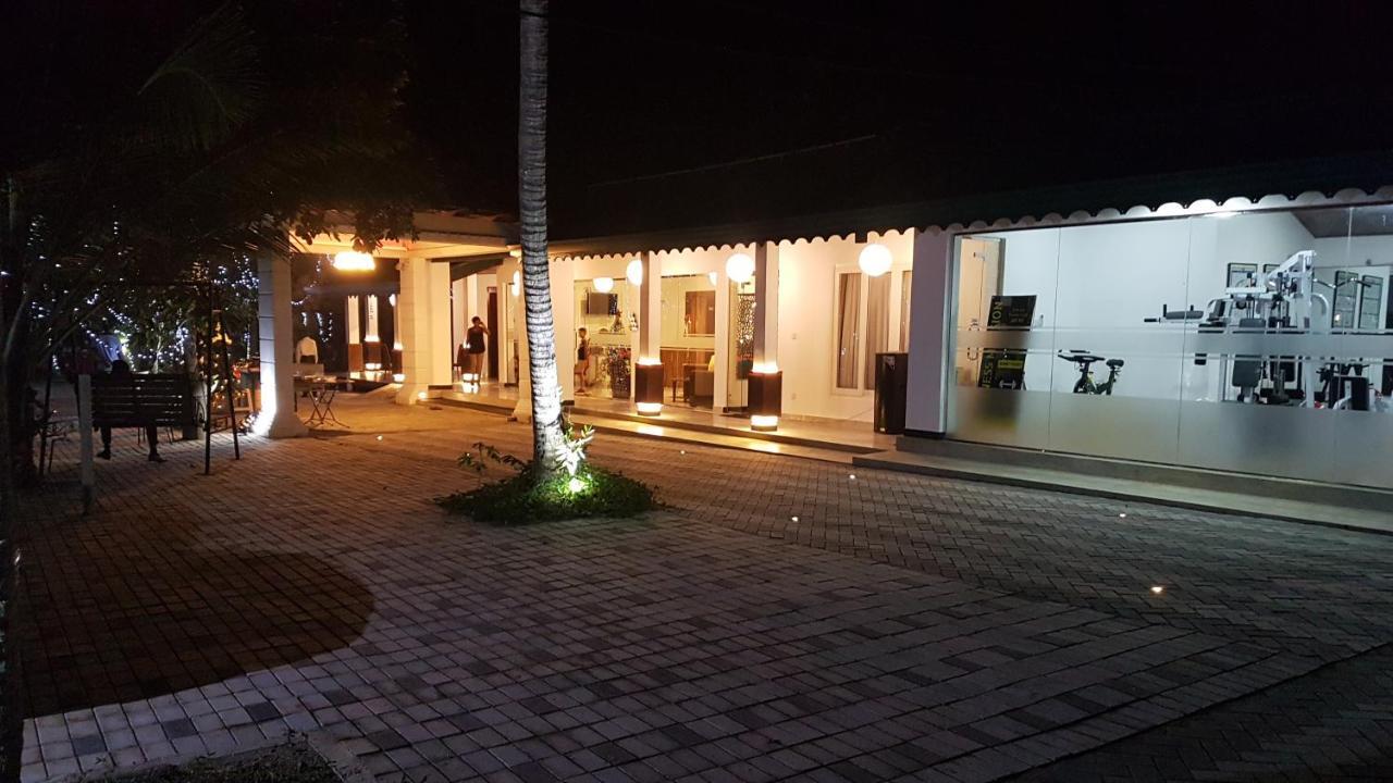 Clove Transit Hotel Kotugoda 外观 照片