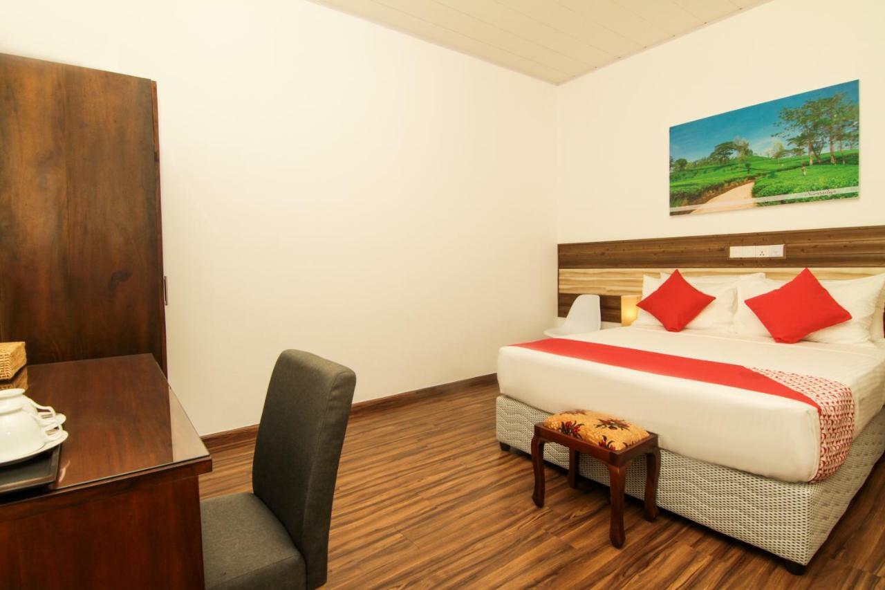 Clove Transit Hotel Kotugoda 外观 照片