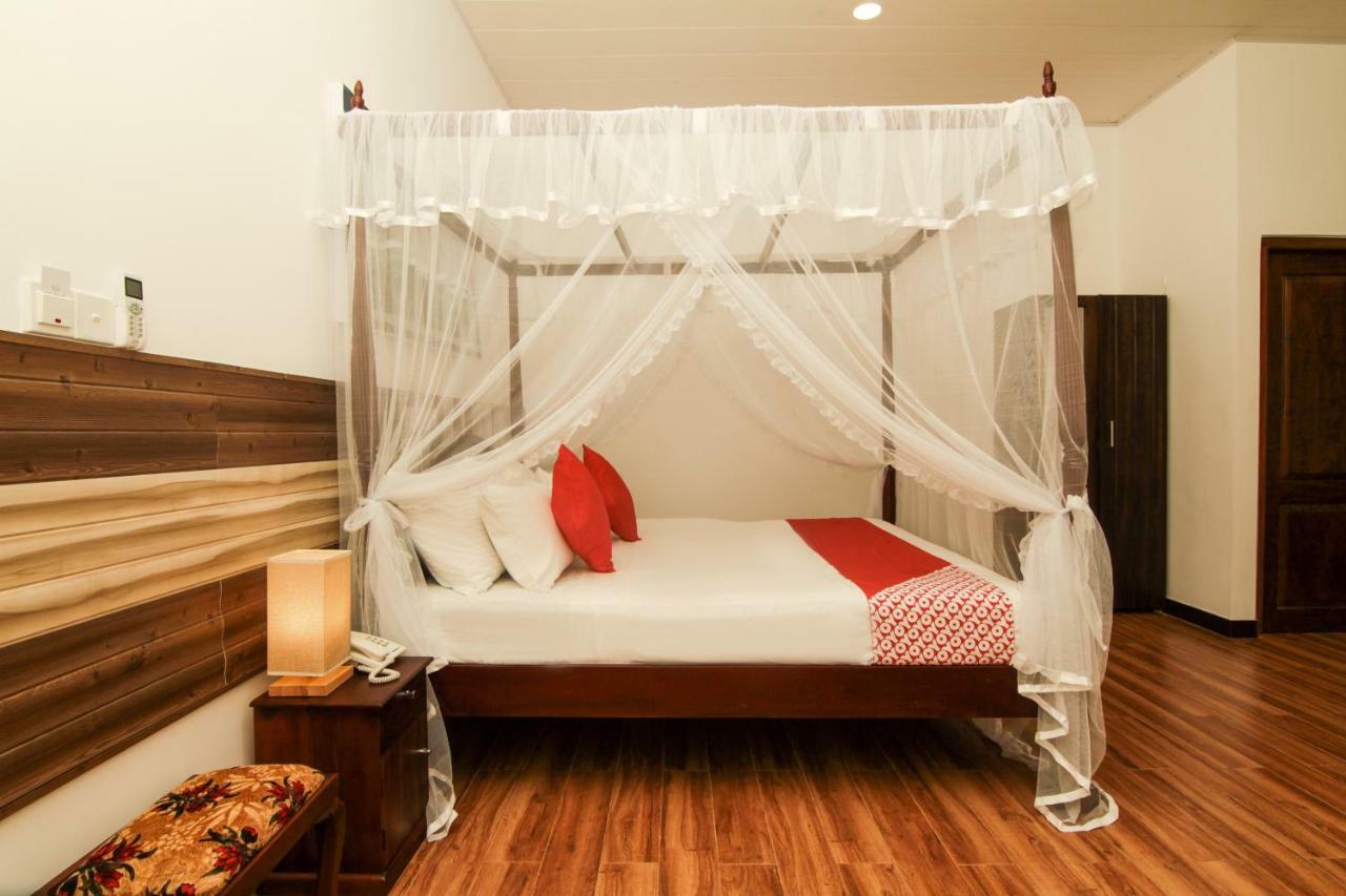 Clove Transit Hotel Kotugoda 外观 照片