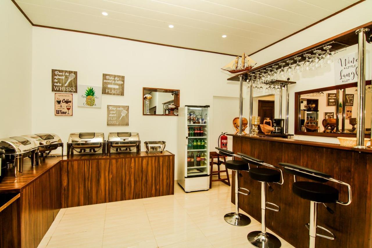 Clove Transit Hotel Kotugoda 外观 照片