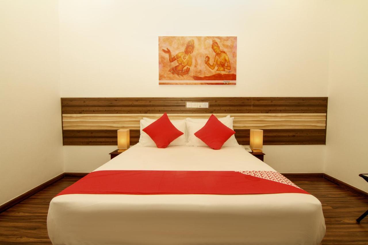 Clove Transit Hotel Kotugoda 外观 照片